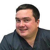 Врач Гараничев Денис Леонидович