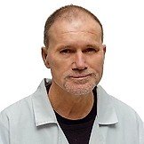 Врач Стародубцев Сергей Владимирович