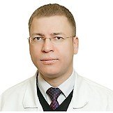 Врач Устинов Кирилл Дмитриевич