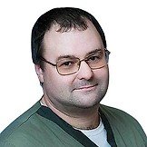 Врач Веденин Алексей Евгениевич