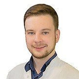 Врач Власов Максим Владимирович